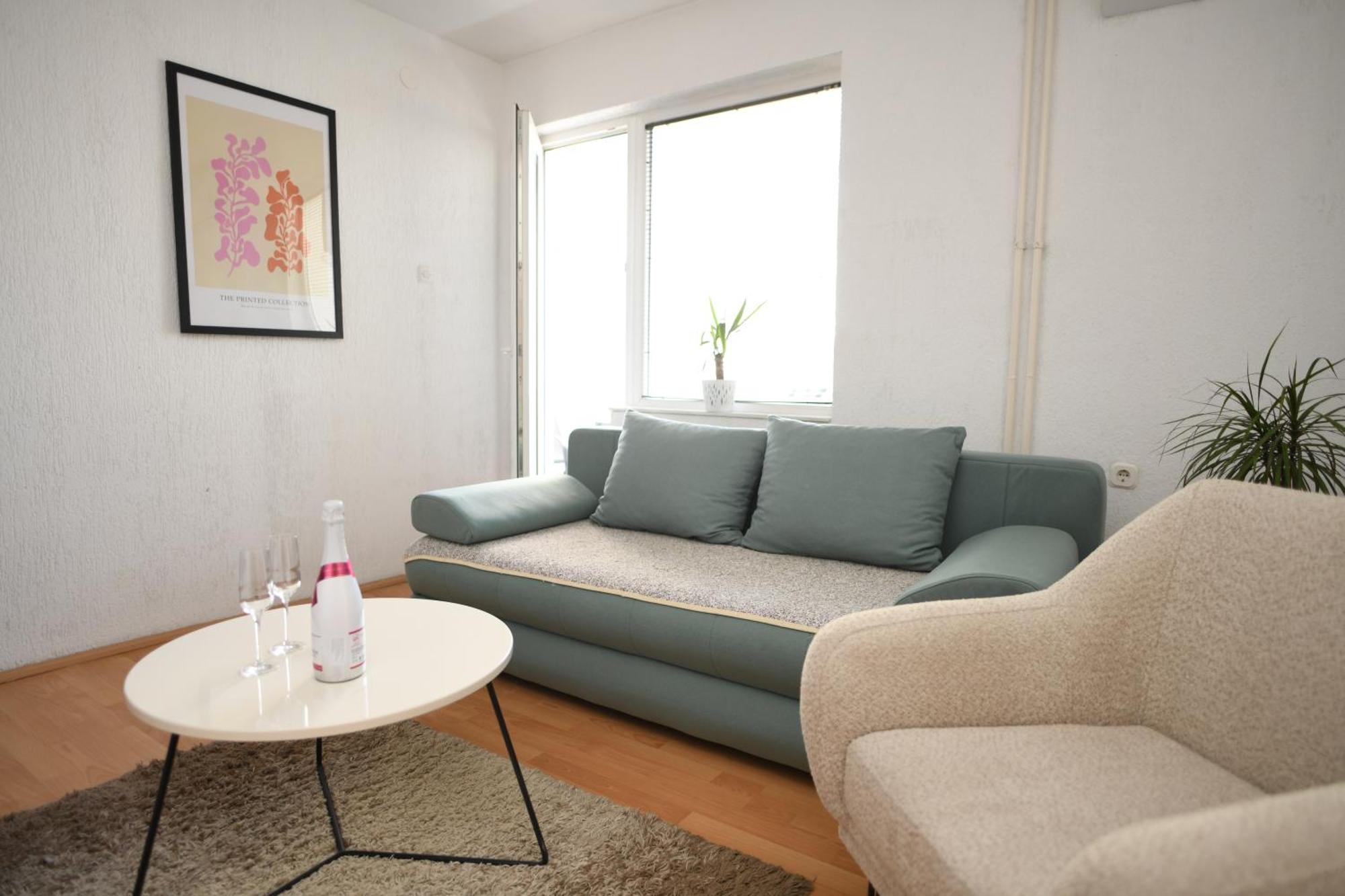 Cinema Vardar Apartment Skopje Eksteriør bilde