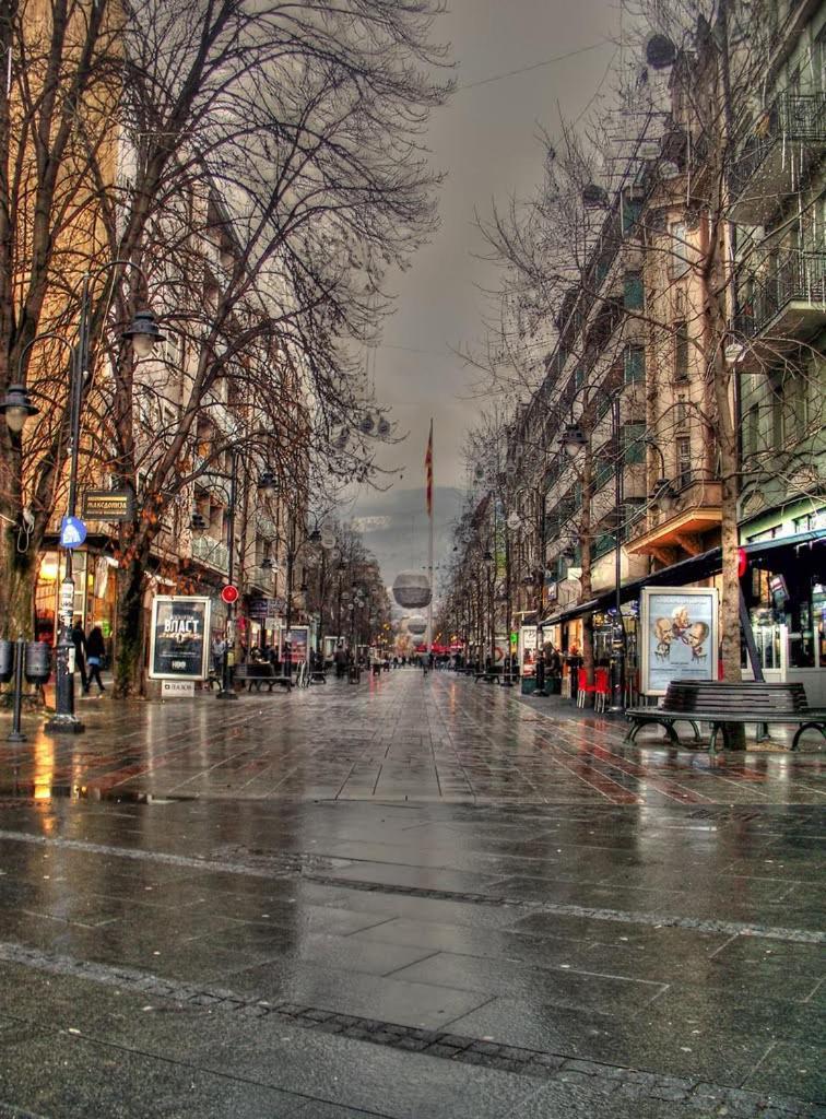 Cinema Vardar Apartment Skopje Eksteriør bilde